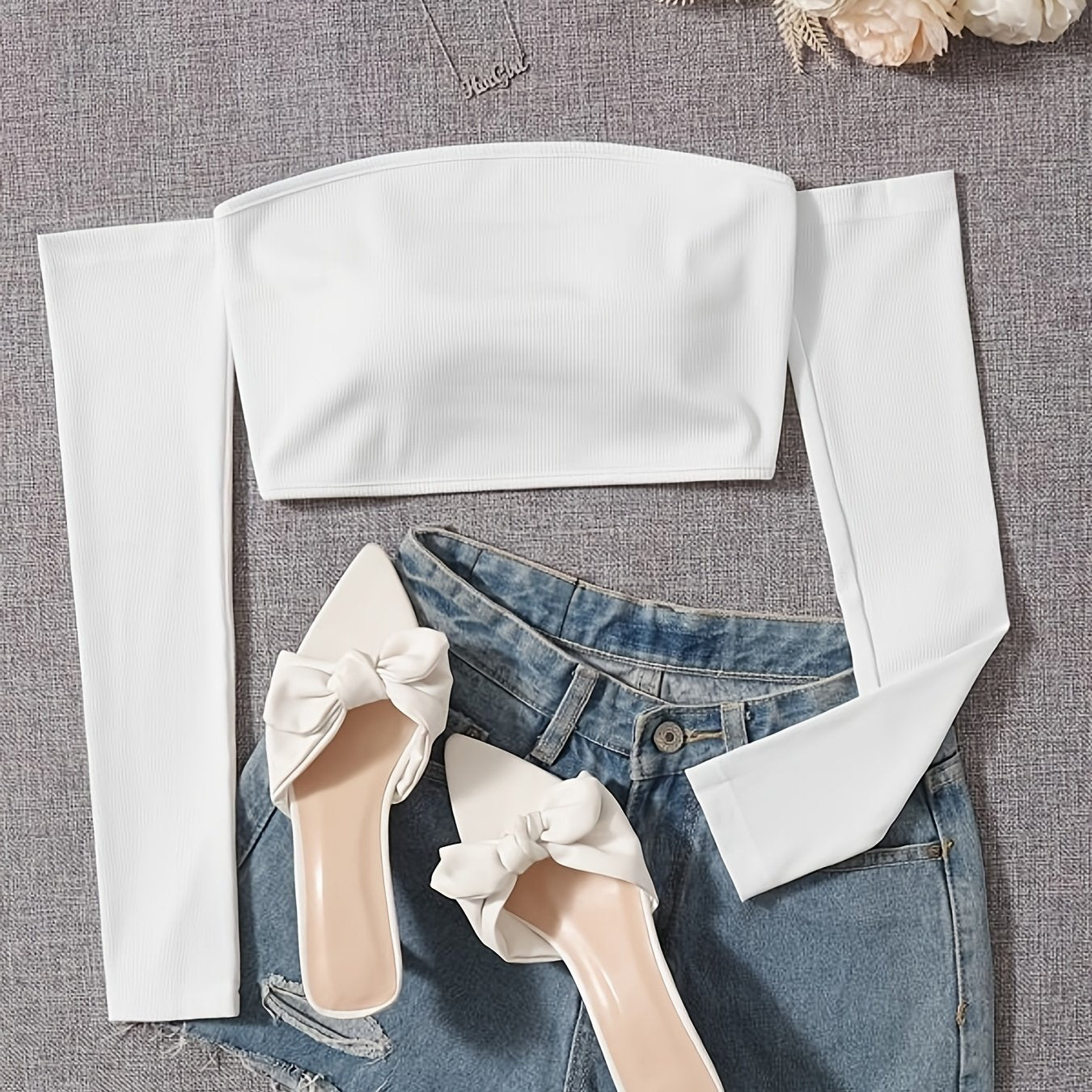 Sexy Women's Off Shoulder Long Sleeve Crop Top, Bodycon Fit Solid T-shirt, Y2K Style